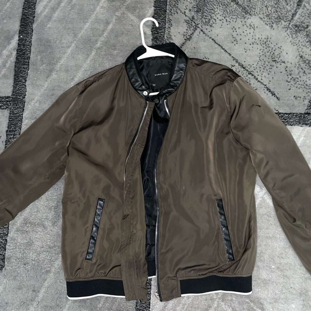 Men’s military green jack 💚🧥🦚🌲